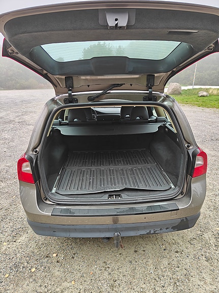 Volvo V70 5 of 10