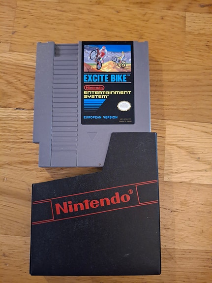 Product image 1 of 2