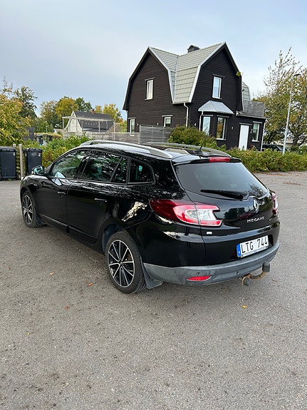 Renault Megane III 5 of 9
