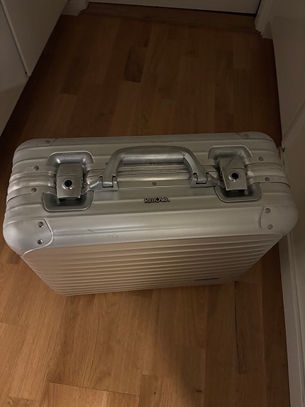 Product image 2 of 9