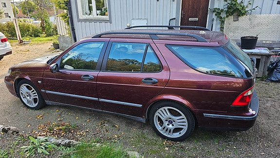 Saab 9-5 2 of 4