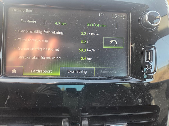 Renault Clio 11 of 12
