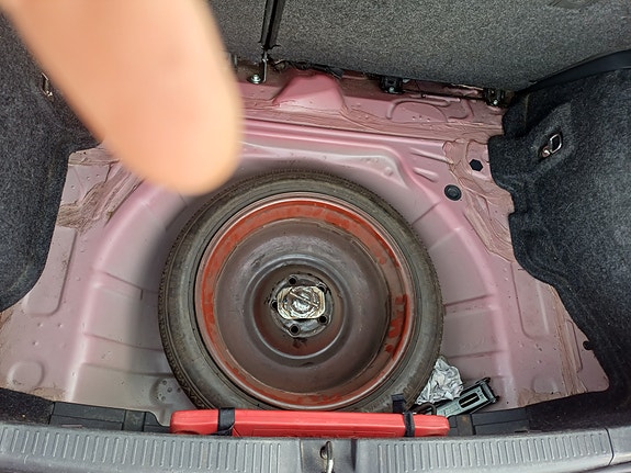 Toyota Auris 5 of 8