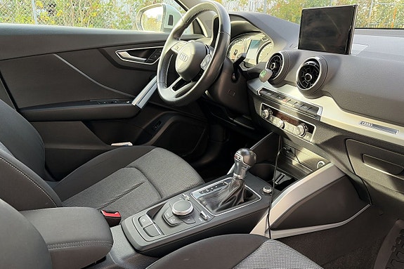 Audi Q2 15 of 23