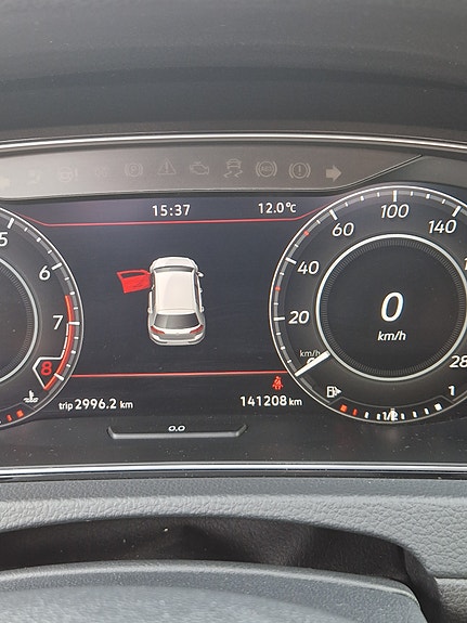 Volkswagen Golf VII 8 of 11