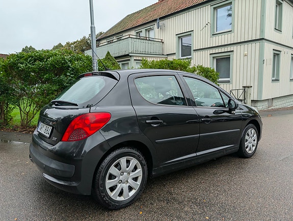 Peugeot 207 4 of 13