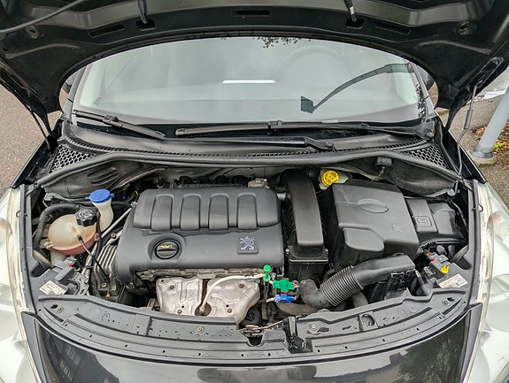 Peugeot 207 8 of 13