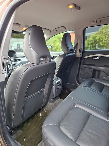 Volvo XC70 10 of 25