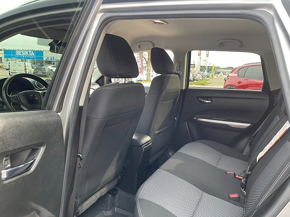 Suzuki Vitara 14 of 28