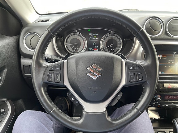 Suzuki Vitara 19 of 28