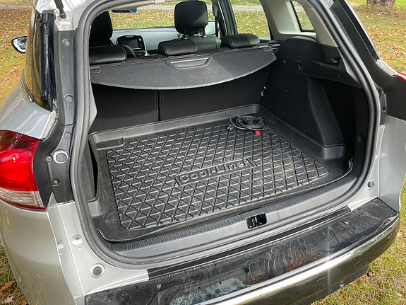 Renault Clio 10 of 14