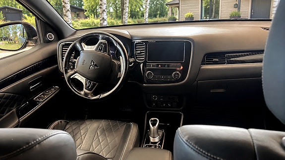 Mitsubishi Outlander 5 of 16