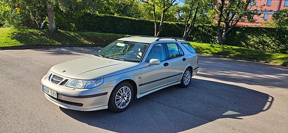 Saab 9-5 2 of 6