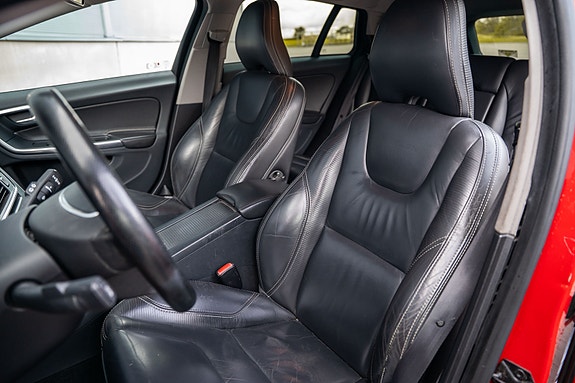 Volvo V60 12 of 23