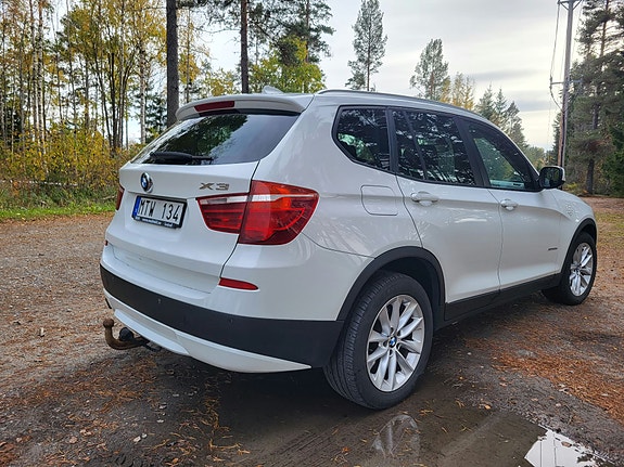 BMW X3 6 of 6