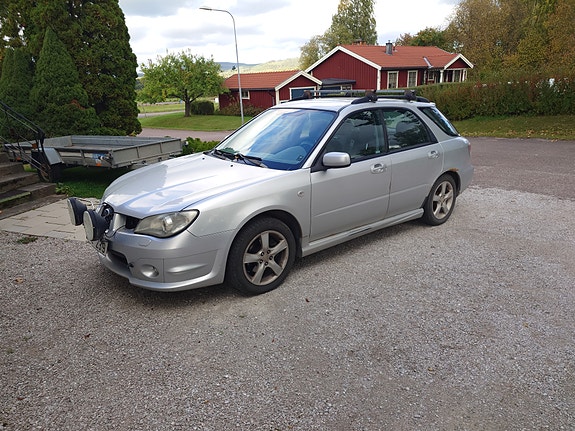 Subaru Impreza 2 of 2