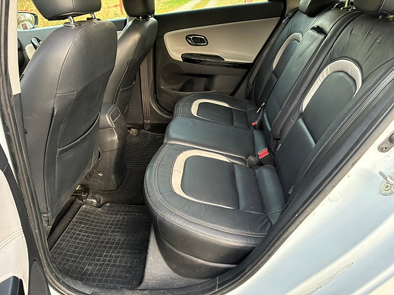 Kia Ceed 8 of 9
