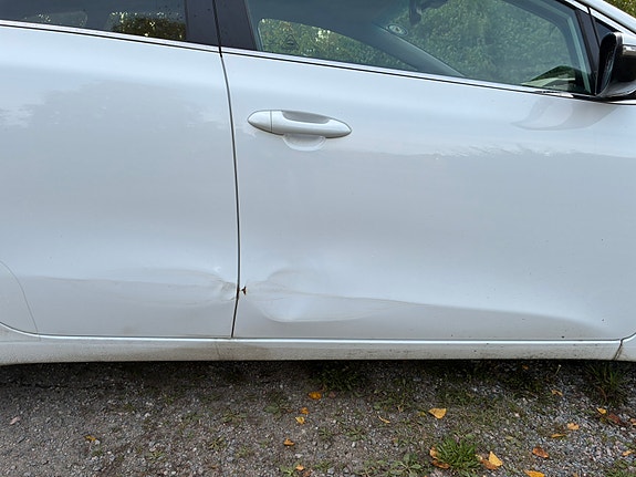 Kia Ceed 4 of 9