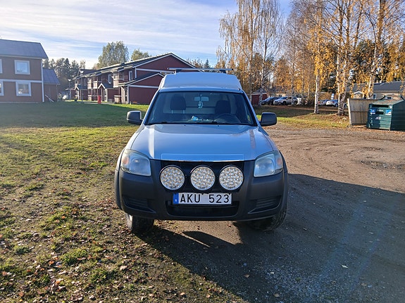 Mazda BT-50 4 of 7