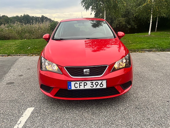 Seat Ibiza 2 of 5