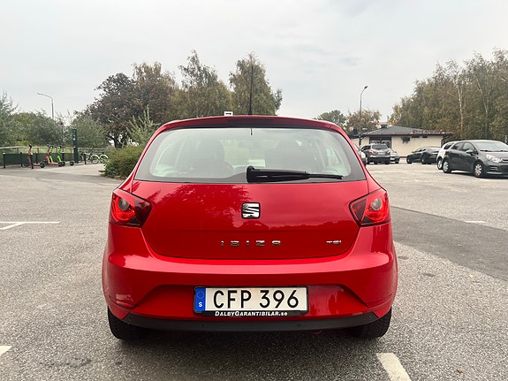 Seat Ibiza 4 of 5