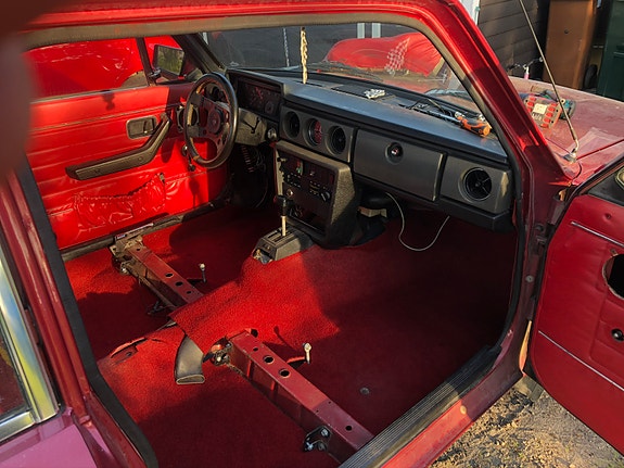 Volvo 142 11 of 18