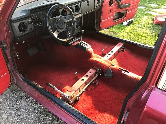 Volvo 142 10 of 18