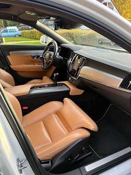 Volvo V90 7 of 8