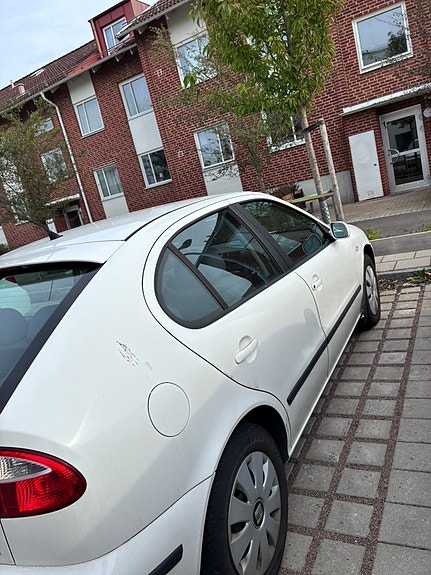 Seat Leon 3 of 4