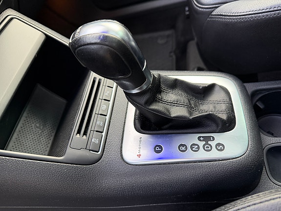 Volkswagen Tiguan 14 of 24