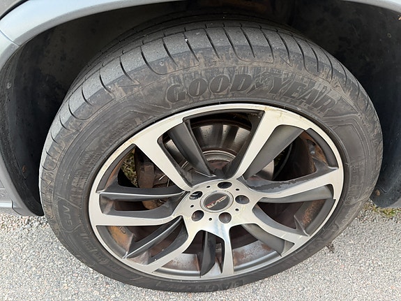 Volkswagen Tiguan 19 of 24