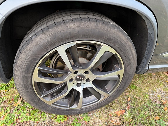 Volkswagen Tiguan 17 of 24