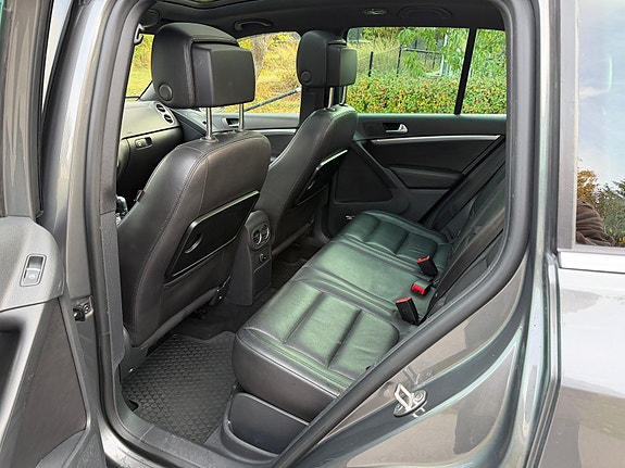 Volkswagen Tiguan 10 of 24