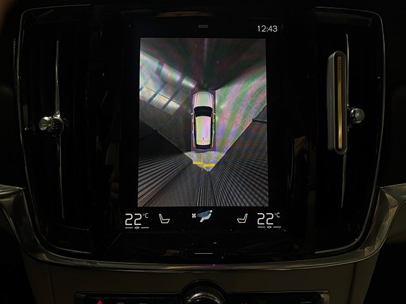 Volvo V90 Cross Country 22 of 23