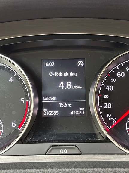 Volkswagen Golf VII 6 of 6