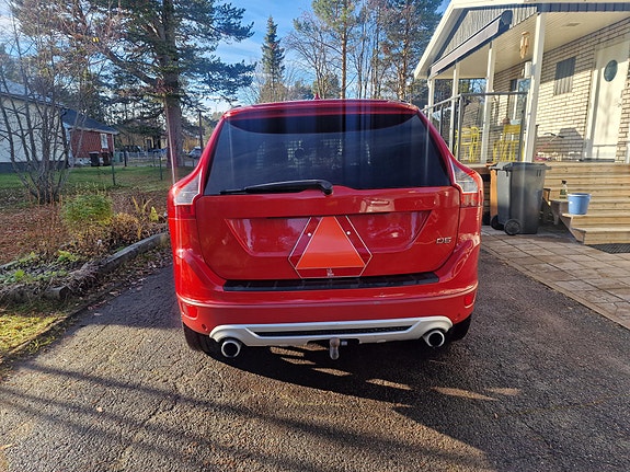 Volvo XC60 3 of 8
