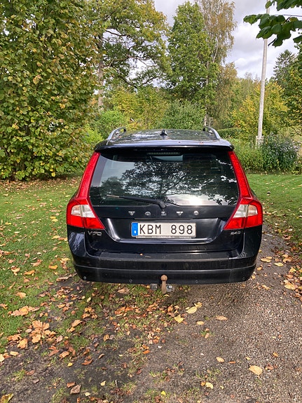 Volvo V70 5 of 7
