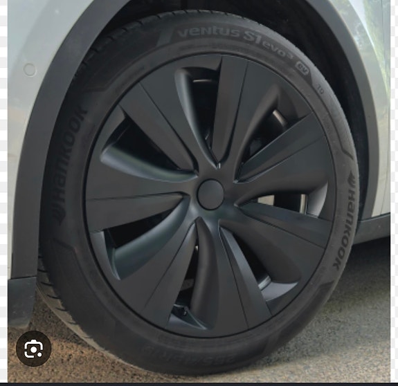 Tesla Model S 10 of 16