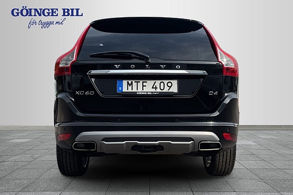 Volvo XC60 7 of 15