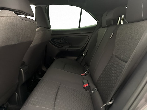 Toyota Yaris Cross 15 of 30
