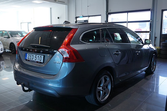Volvo V60 7 of 18