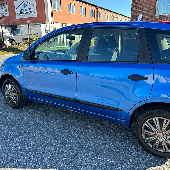 Nissan Note 7 of 7