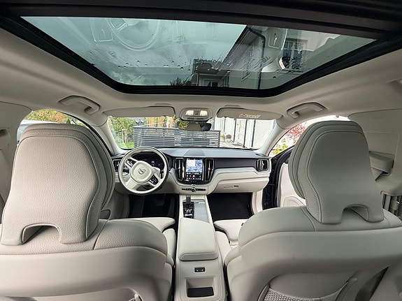 Volvo XC60 4 of 6