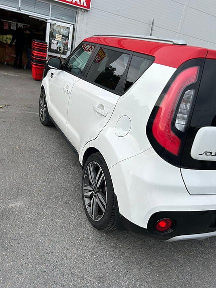 Kia Soul 4 of 11