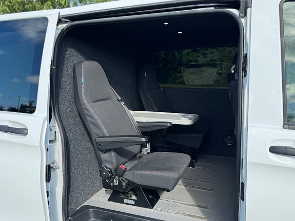 Mercedes-Benz Vito 114 8 of 9