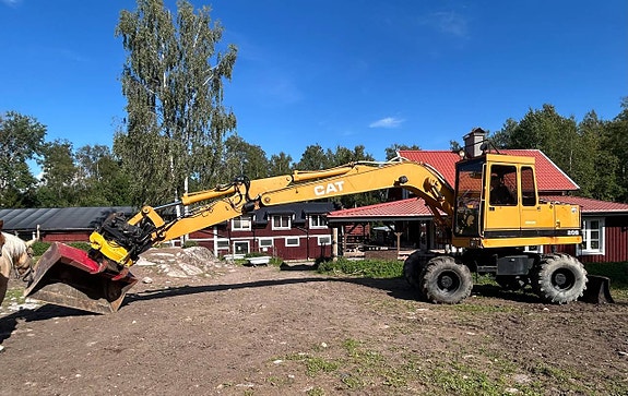 4x4 Cat 206 med Engcon rototilt pris 158 500kr+m 8 of 12