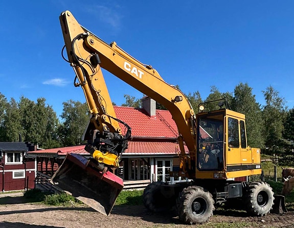 4x4 Cat 206 med Engcon rototilt pris 158 500kr+m 5 of 12