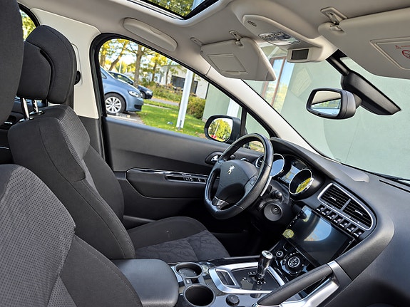 Peugeot 3008 6 of 7