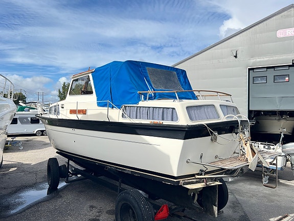 Winga 30 -77 | Volvo Penta TMD40A | Axel | Sötvattenkörd 3 of 12