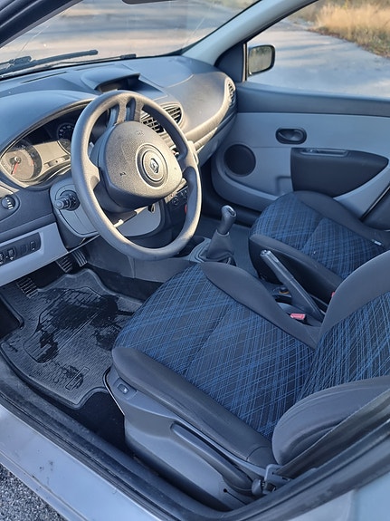 Renault Clio 7 of 7